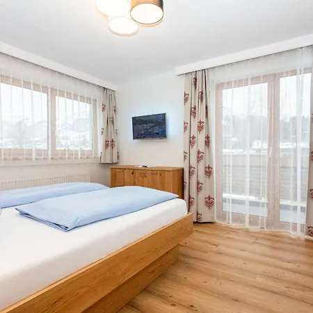 Schusterkraemer Maria Alm am Steinernen Meer