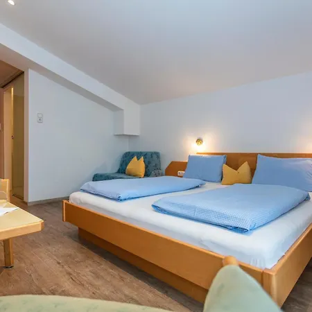 Schusterkraemer Guest house